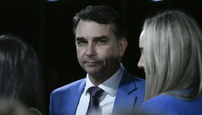 Flavio-Bolsonaro