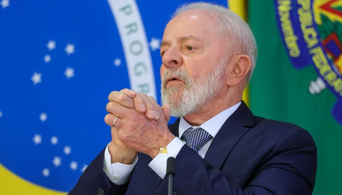 Presidente Lula Assina PL Da Isenção De IR Para Quem Recebe at