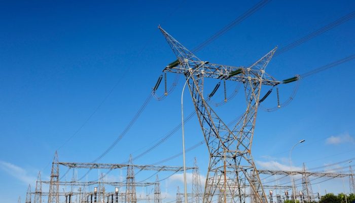 Linhas de transmissão de energia elétrica da usina hidrelétrica Itaipu Binacional, em Foz do Iguaçu (PR) | Tânia Rêgo/Agência Brasil